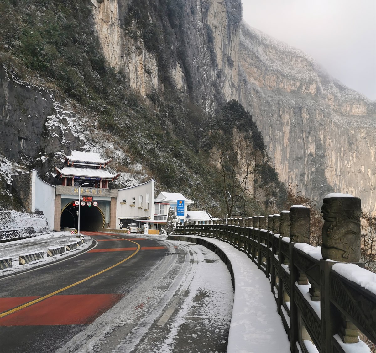 1656659728306396.jpg 02.jpg